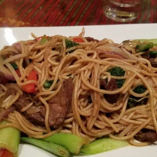 Beef Lo Mein