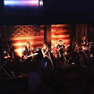 Great venue for live country music!