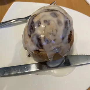 Ryan&apos;s homemade cinnamon buns... melt in your mouth delicious