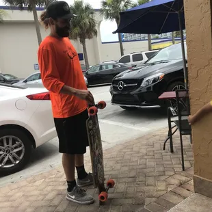 The big secret here is that most of The workers on Clearwater Beach know this place is awesome and cheap eats! Here is their delivery system