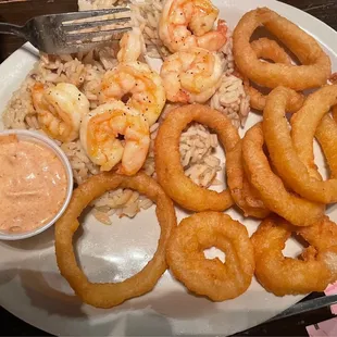 Grilled Shrimp on bed of Rice