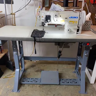 Juki DNU 1541