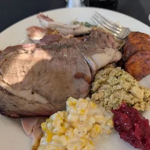 Thanksgiving brunch buffet