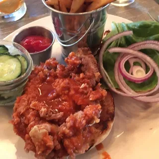 Crispy Chicken Sandwich (Regular or Spicy)