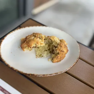 Bacon-Cheddar Buttermilk Biscuits
