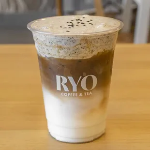 Sesame Bliss (Double-shot espresso latte with black sesame milk foam)