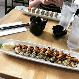 10 Piece Godzilla Roll