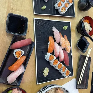 Deluxe Sushi