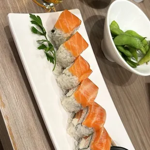 Quality fresh food and great service! They also recently got beer and liquor license! 10/10 would recommend.