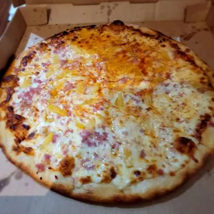 Hawaiian Pizza