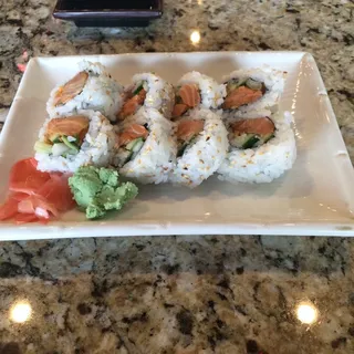 Spicy Salmon Roll