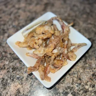 Geso (fried squid legs)
