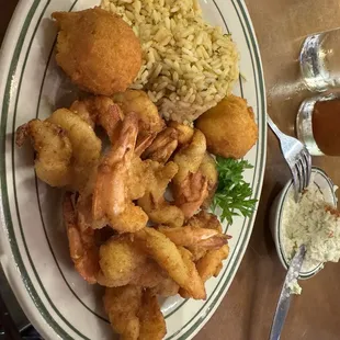 Fried shrimp dinner