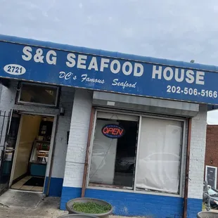 the front of the restaurant