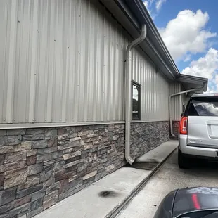 Drive Thru