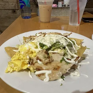 Chilaquiles with Grilled Chicken Breast