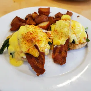 Eggs Benedict