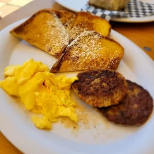 French toast with eggs and (tasty!) sausages