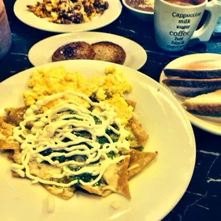 Huevos con Chorizo