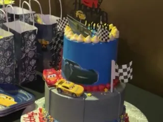 May’s Bakery