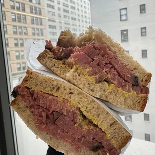 Pastrami Sandwich