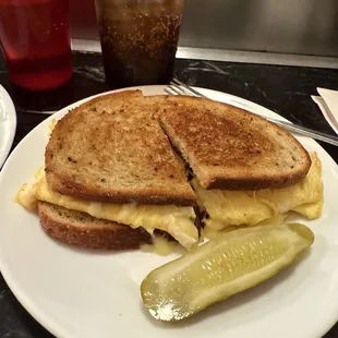Lil Shonda Breakfast Sandwich