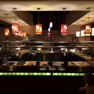 sushi and sashimi, interior