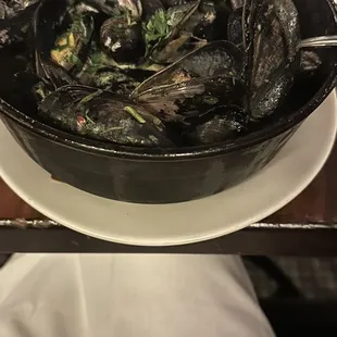 Pot of mussels