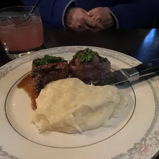 Twin Filet Mignon