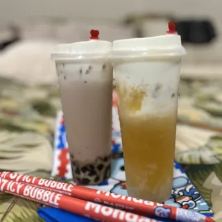 A Cai Milk Tea