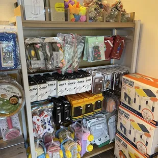 9/2022 inside items for sale