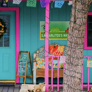 Welcome to S.A. Carlitos's Way Patio‼