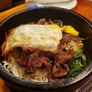Dol sot bulgoki Bibimbap