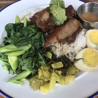 FIVE SPICES PORK LEG OVER RICE