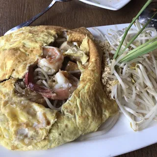 Pad Thai Hor Kai