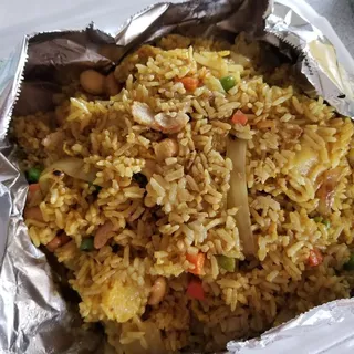 Pineapple Curry Fried Rice