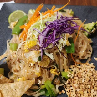 Pad Thai w/ veggies only.
