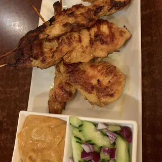 Chicken Satay (4pcs)