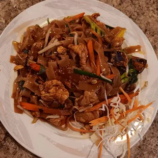 Pad See Ew with Chicken