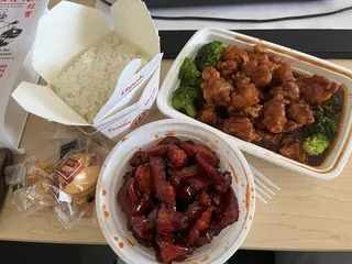 Wok & Roll
