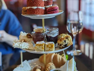 Too Thai Street Eats