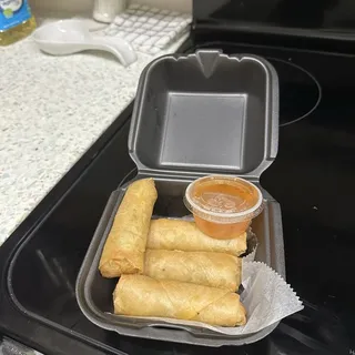1. Crispy Veggie Rolls (4 pcs)