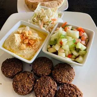 Falafel plate