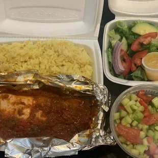 Moroccan spicy salmon, rice and salad