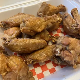 Plain wings when they were supposed to be medium