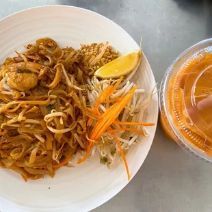 N1. Pad Thai