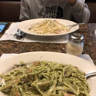 Fettuccine And Chicken Pesto
