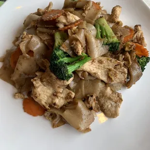 P4. Pad Se Ew Dinner