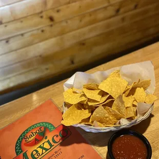 Complimentary chips and salsa brought to you immediately when you're seated | Sabor a Mexico | Brandon FL | April 13, 2021