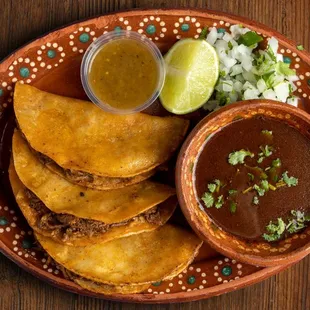BIRRIA TACOS